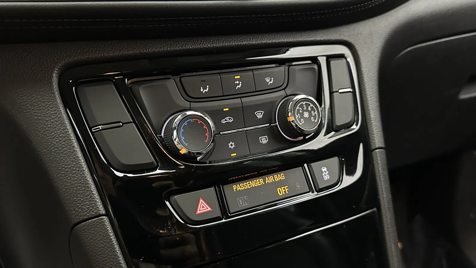 Buick Encore photo 17