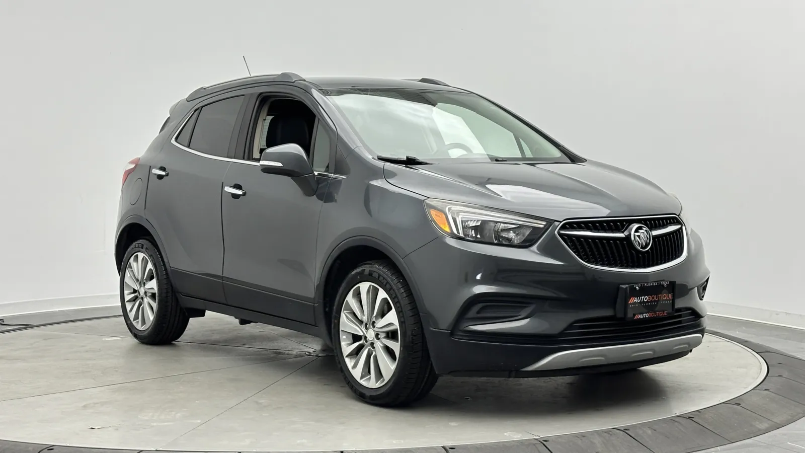 Buick Encore photo 3