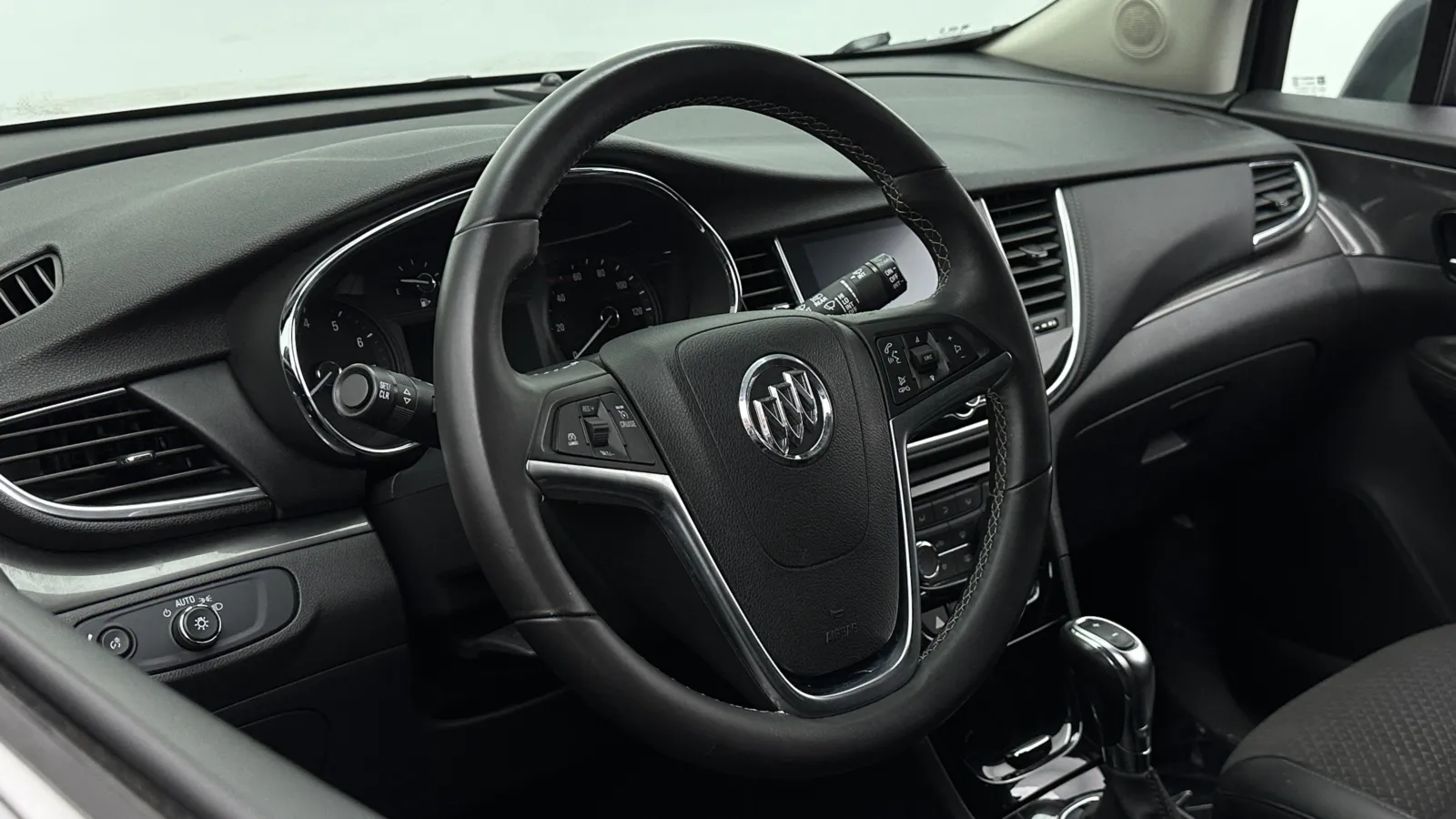 Buick Encore photo 8