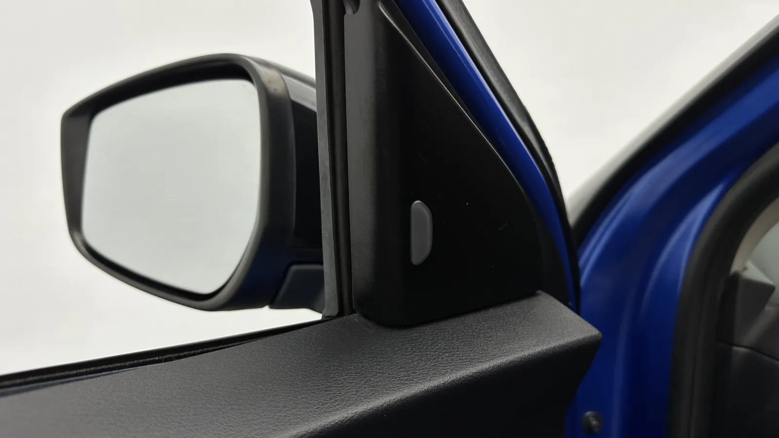 Nissan Kicks photo 12