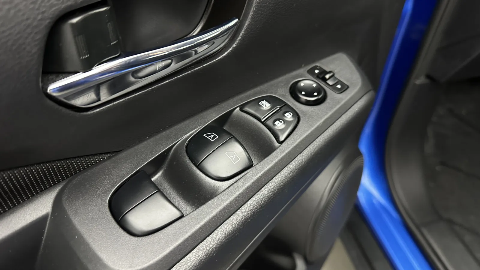 Nissan Kicks photo 11