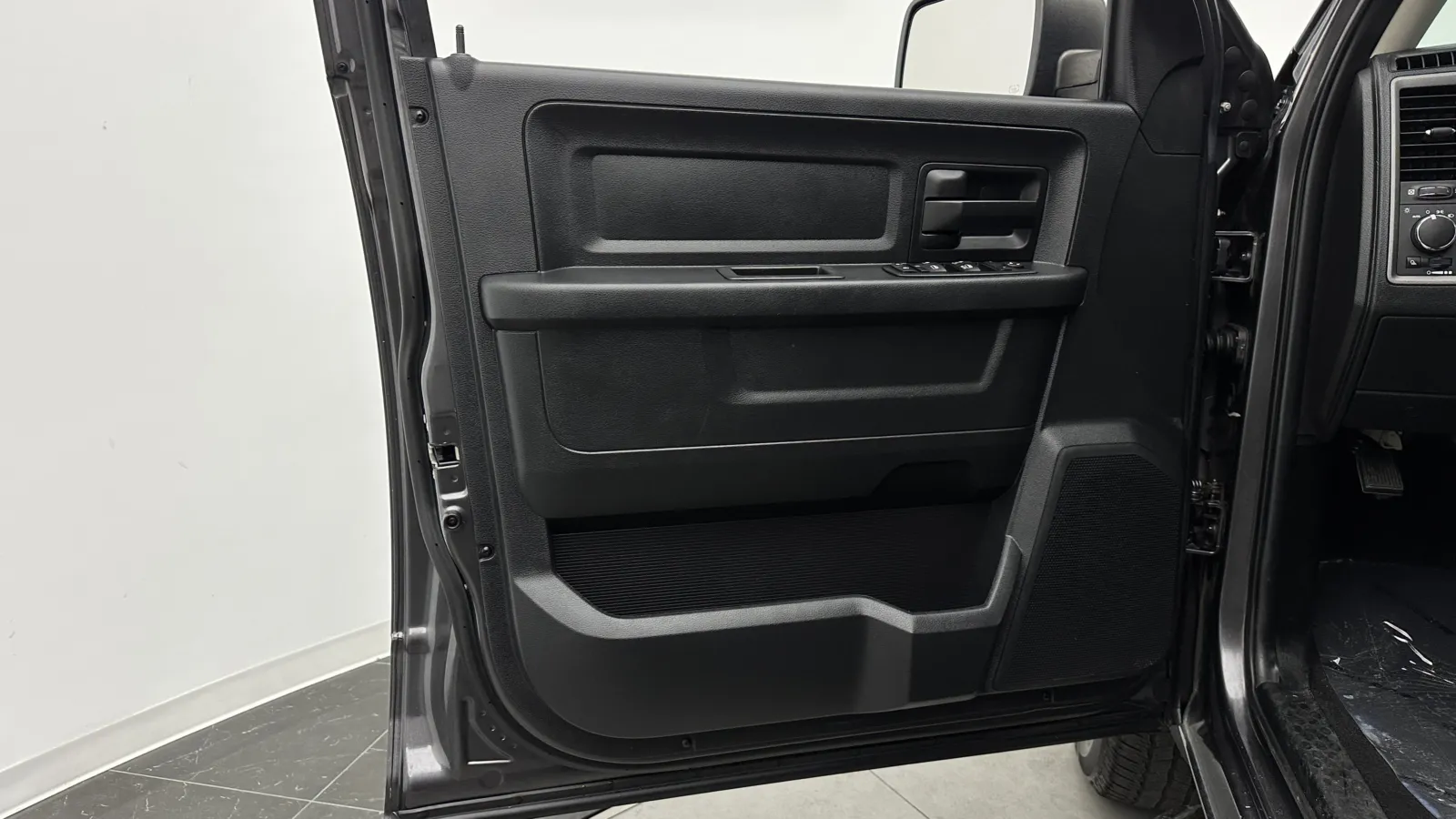 Ram 1500 photo 9