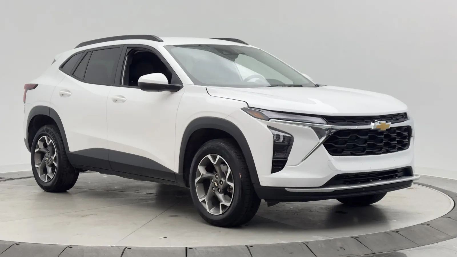 Chevrolet Trax photo 3