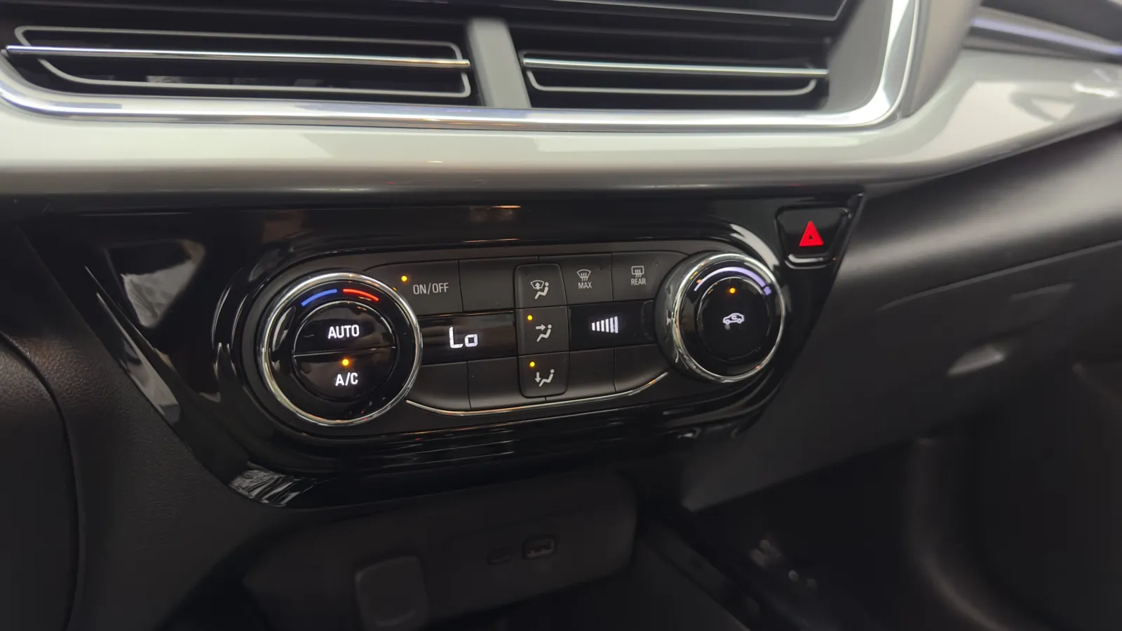 Chevrolet Trax photo 15