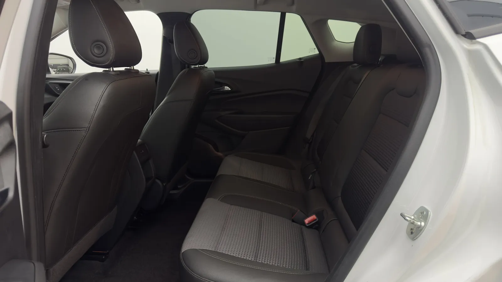Chevrolet Trax photo 21