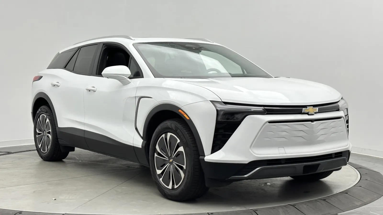 Chevrolet Blazer photo 3