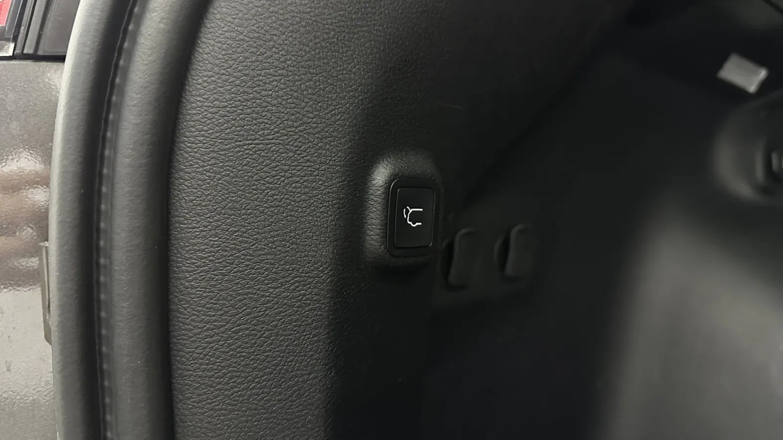 Jeep Cherokee photo 28