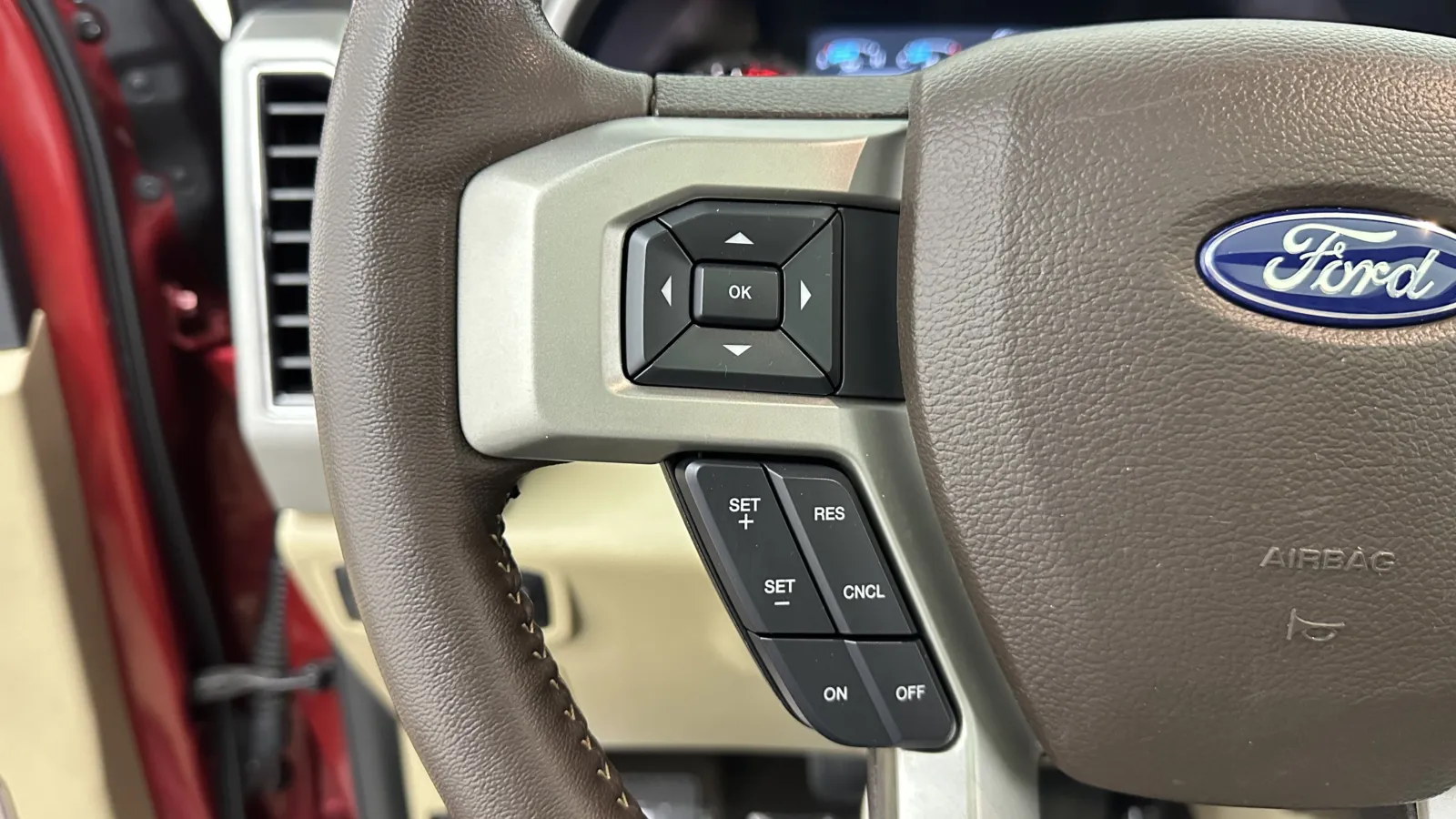Ford F-150 photo 26