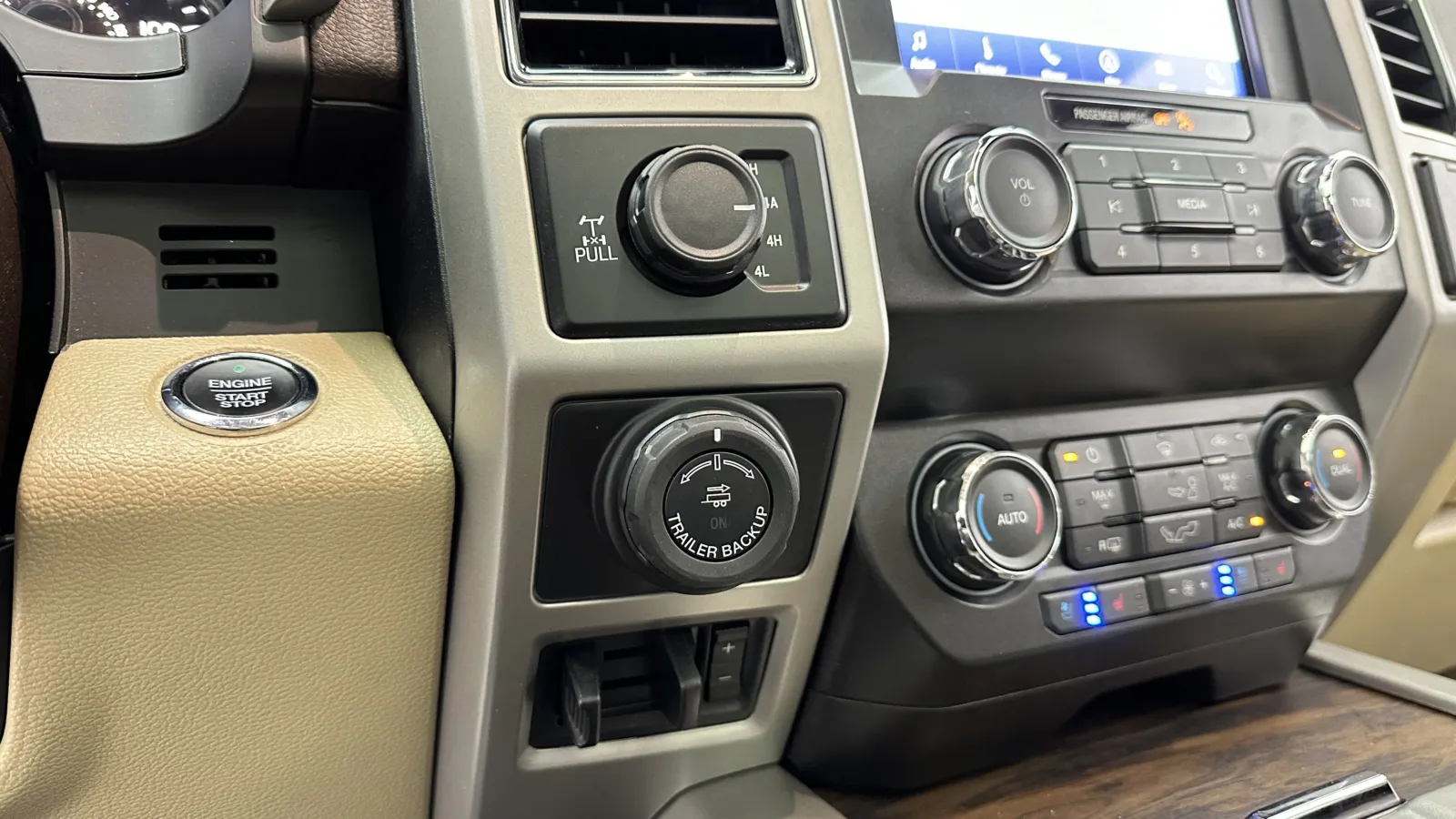Ford F-150 photo 21