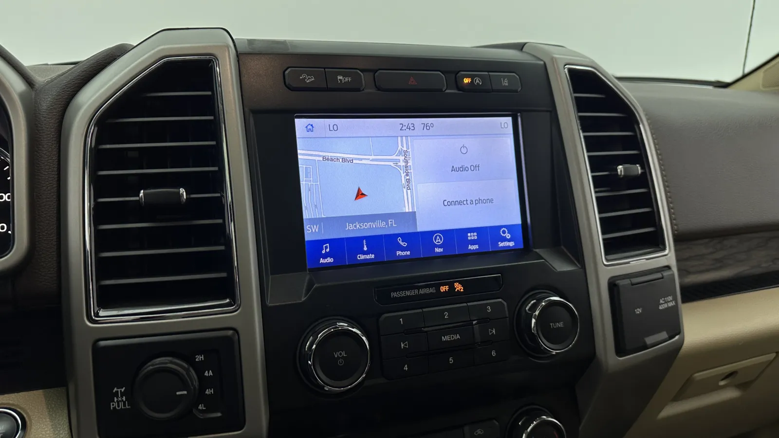 Ford F-150 photo 22