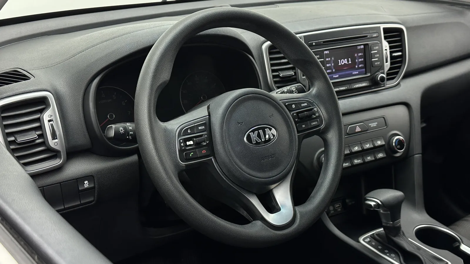 Kia Sportage photo 8