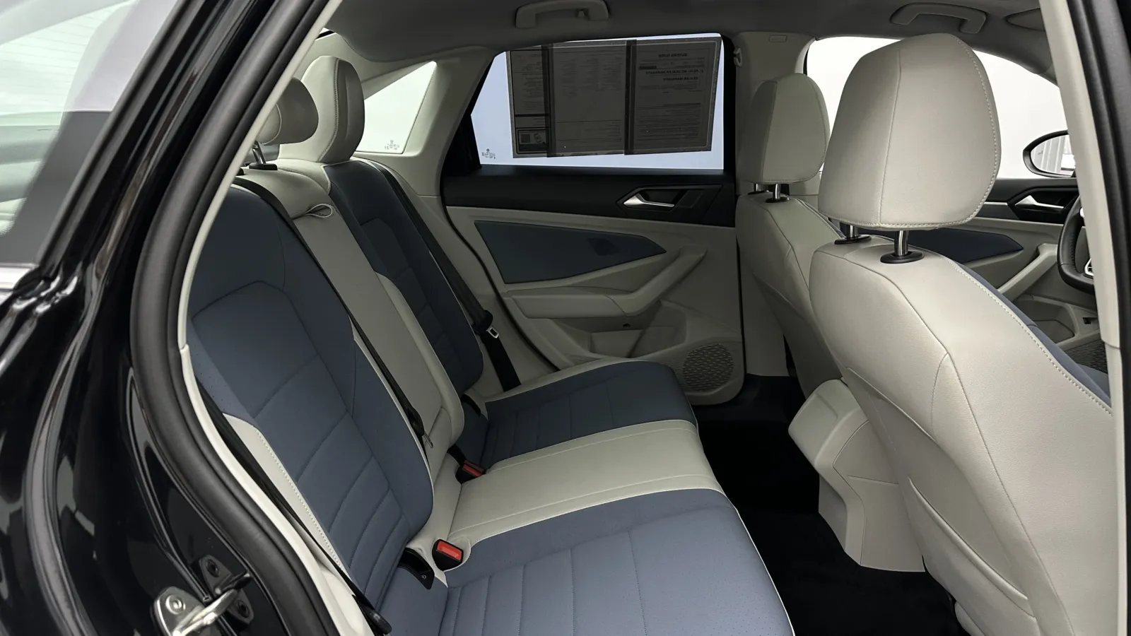 Volkswagen Jetta photo 33