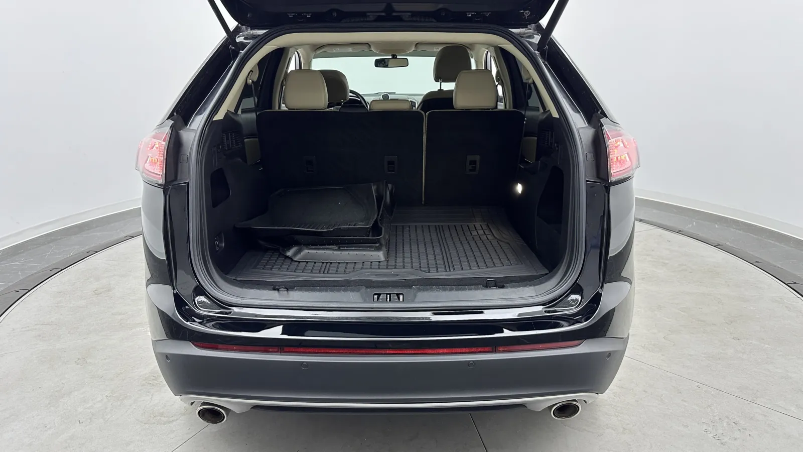 Ford Edge photo 23