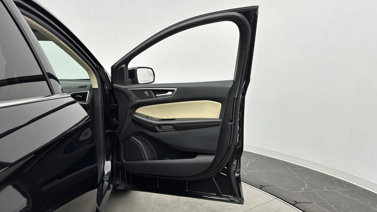 Ford Edge photo 31