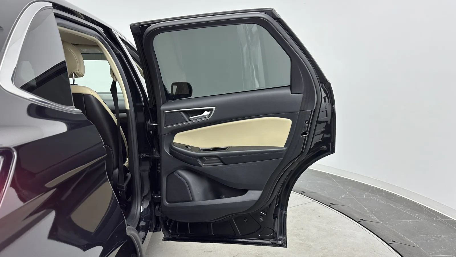 Ford Edge photo 25
