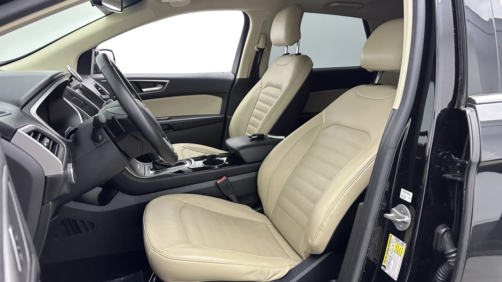 Ford Edge photo 13