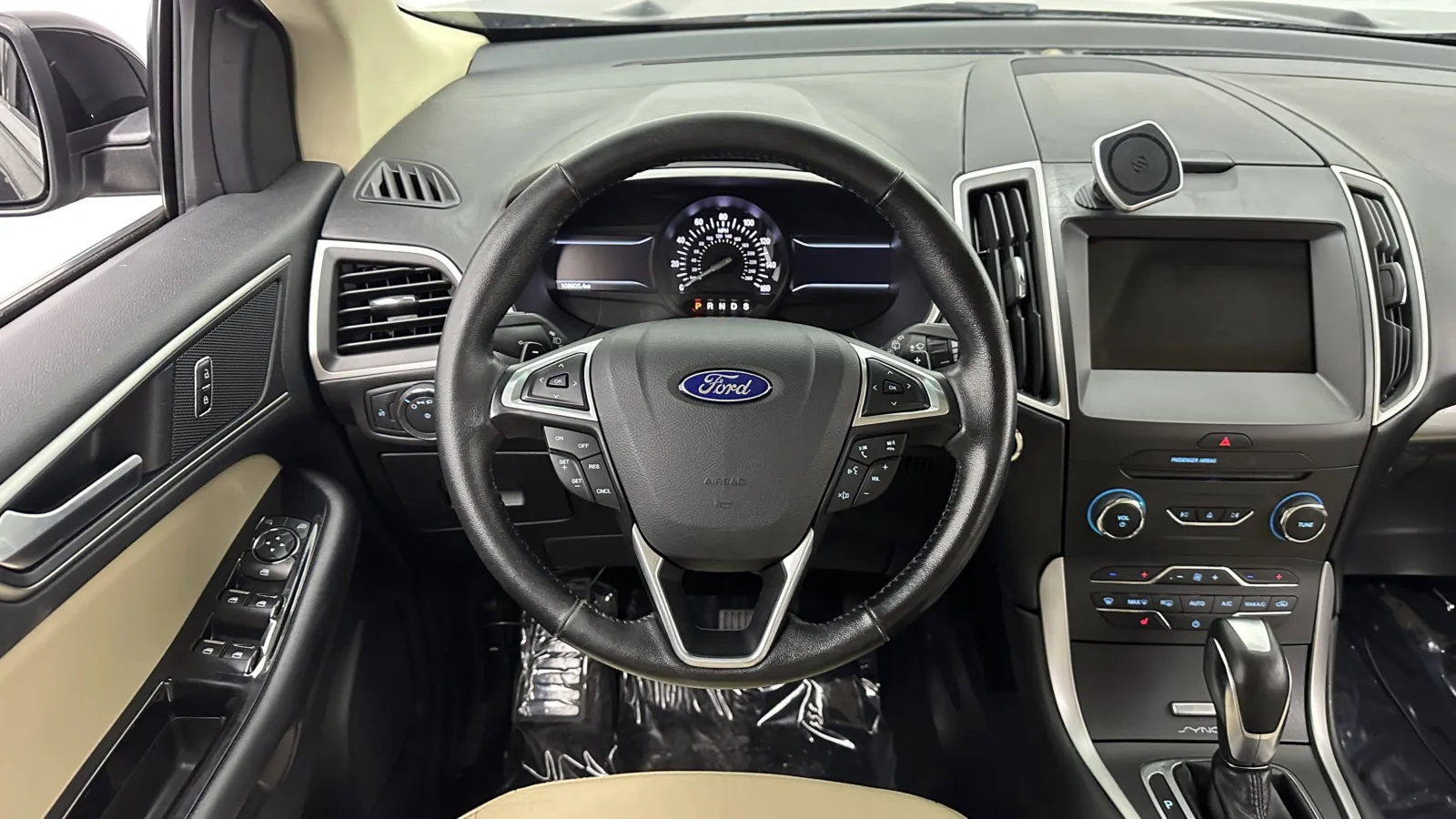 Ford Edge photo 27