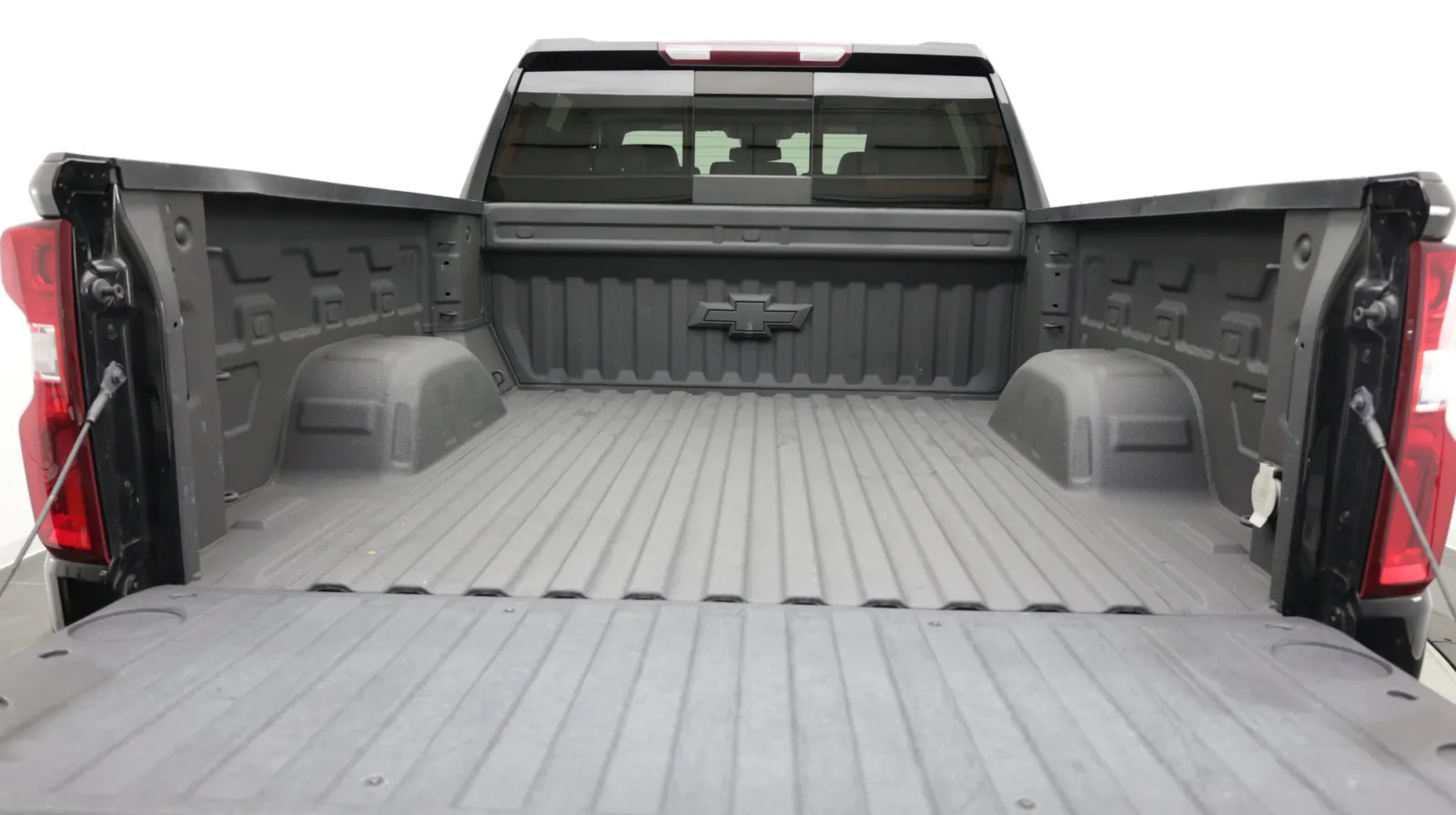 Chevrolet Silverado photo 38