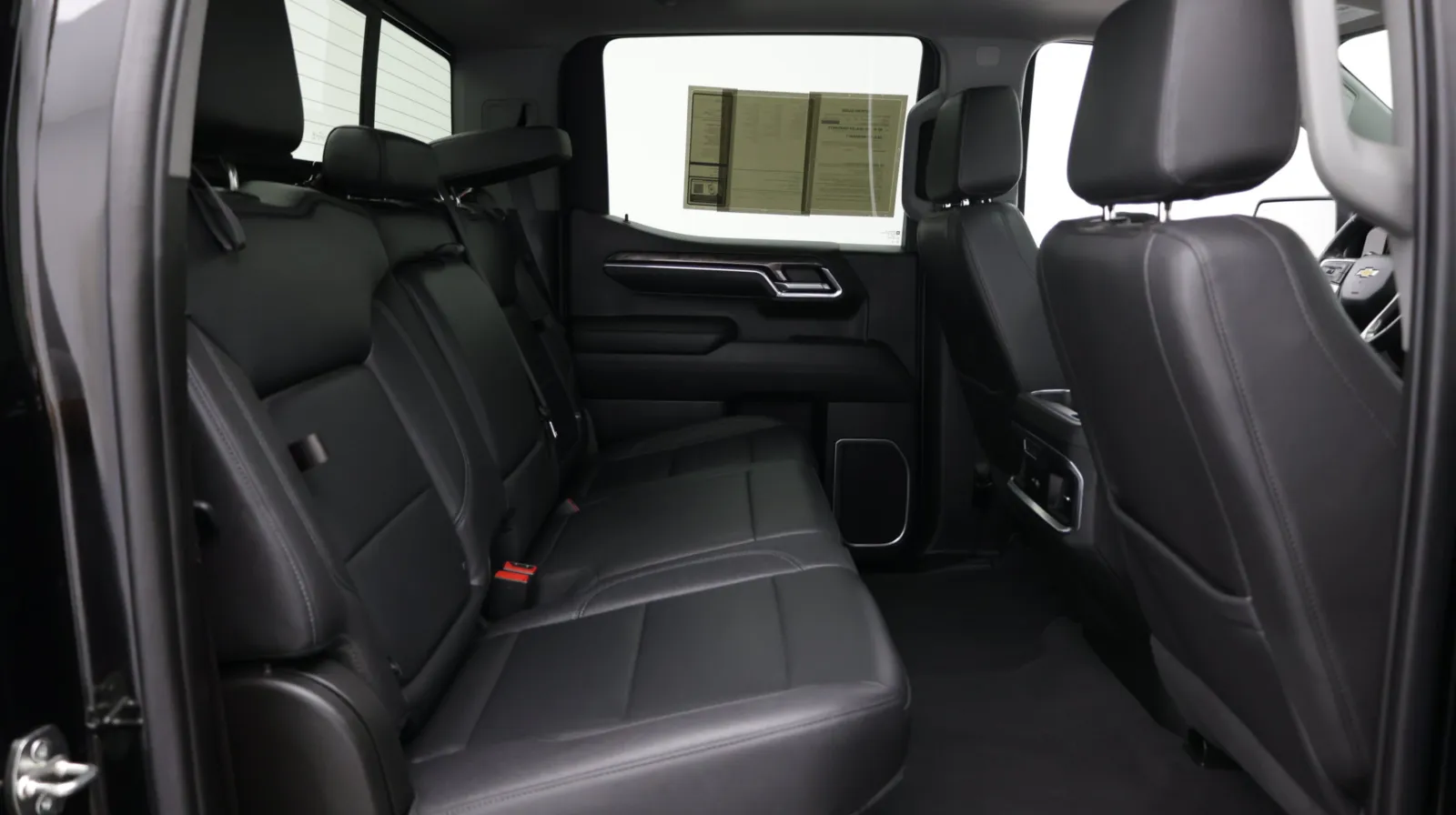 Chevrolet Silverado photo 40