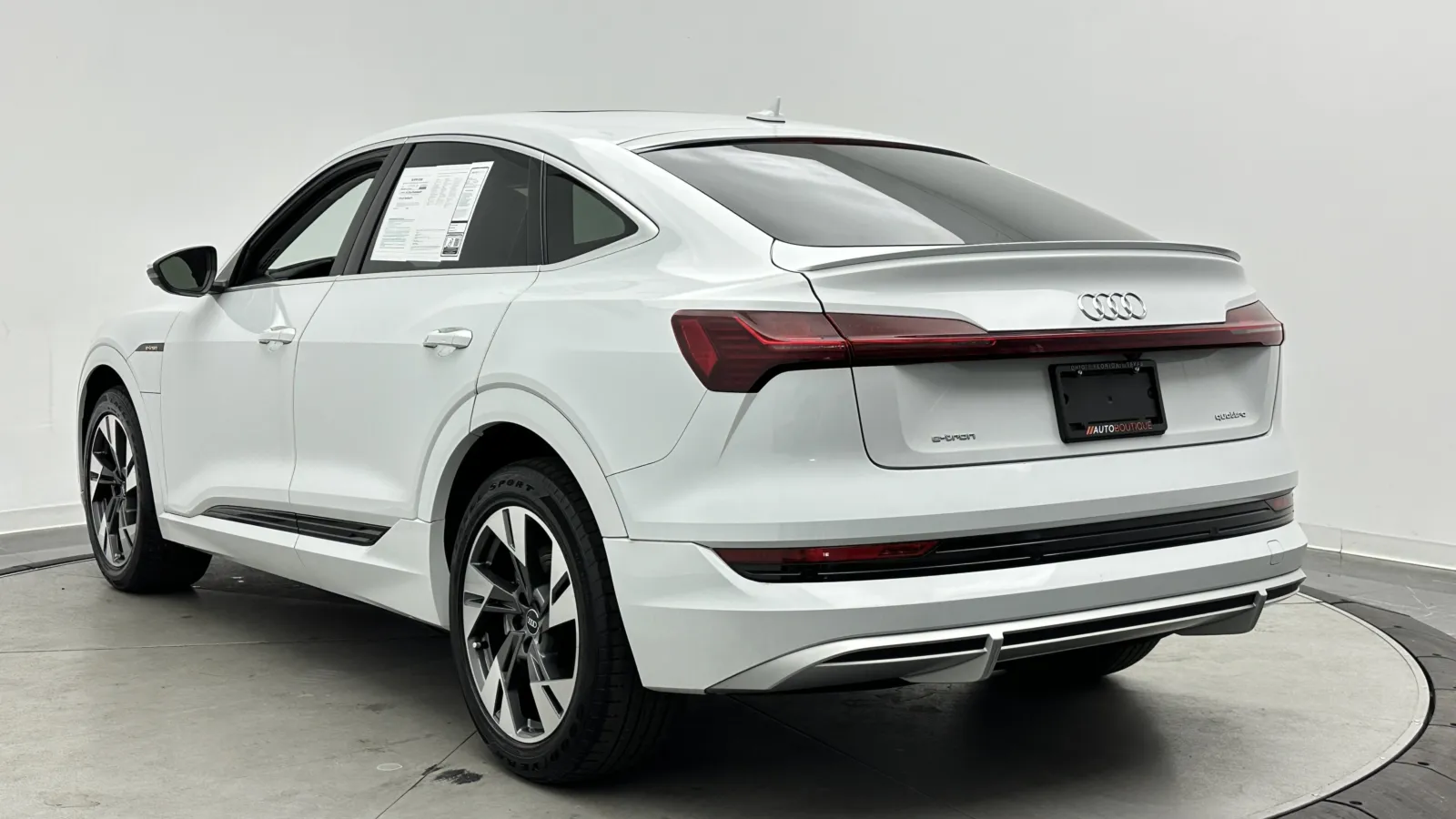 Audi e-tron Sportback photo 7