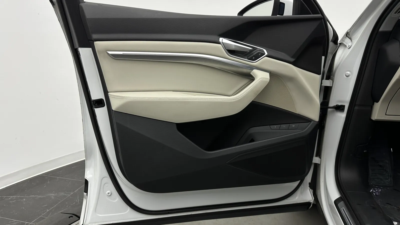 Audi e-tron Sportback photo 11