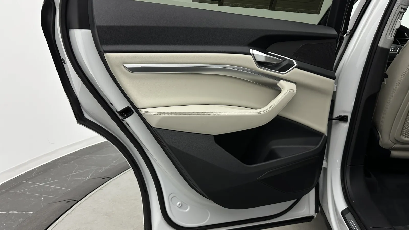 Audi e-tron Sportback photo 28