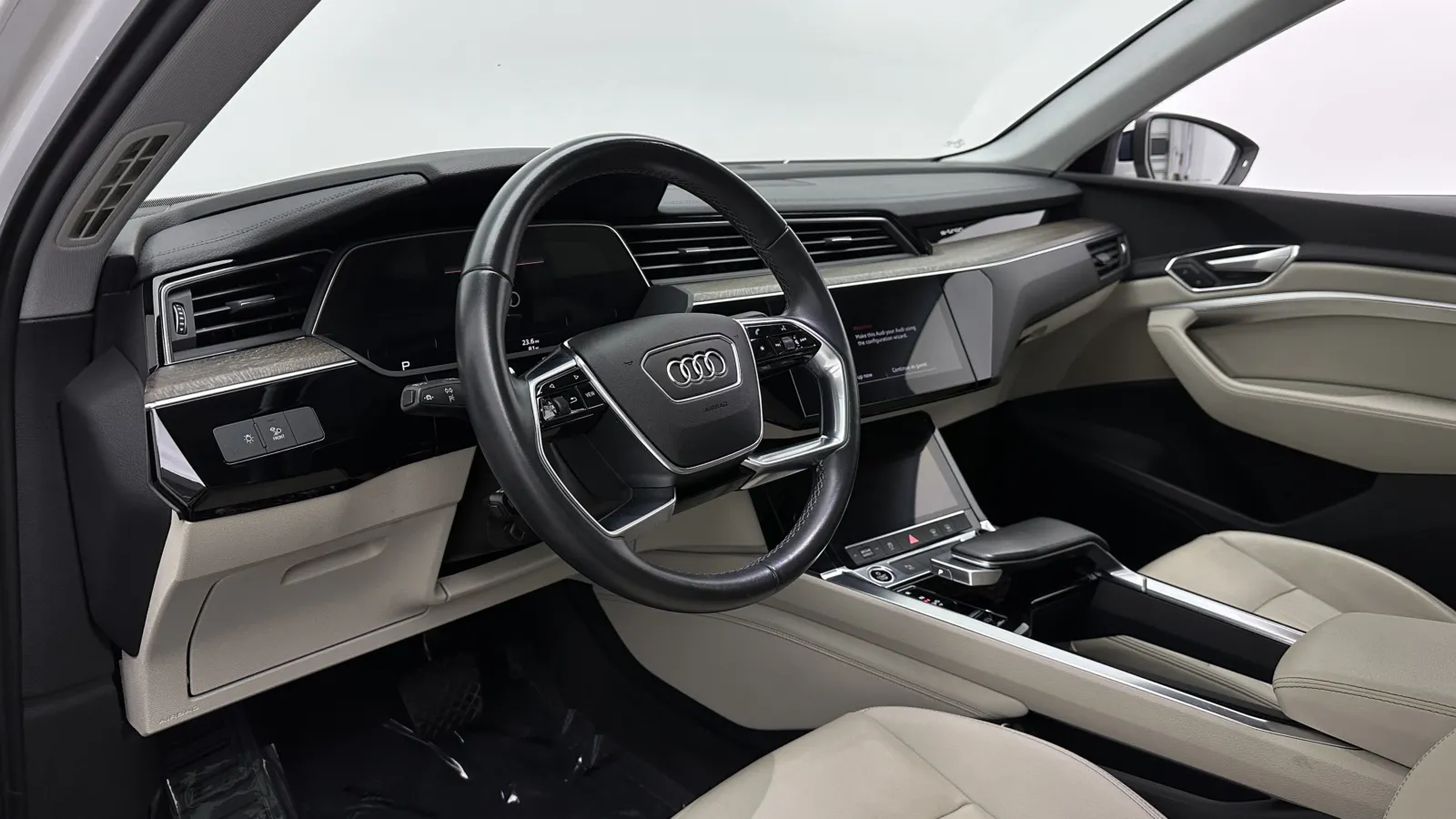 Audi e-tron Sportback photo 12