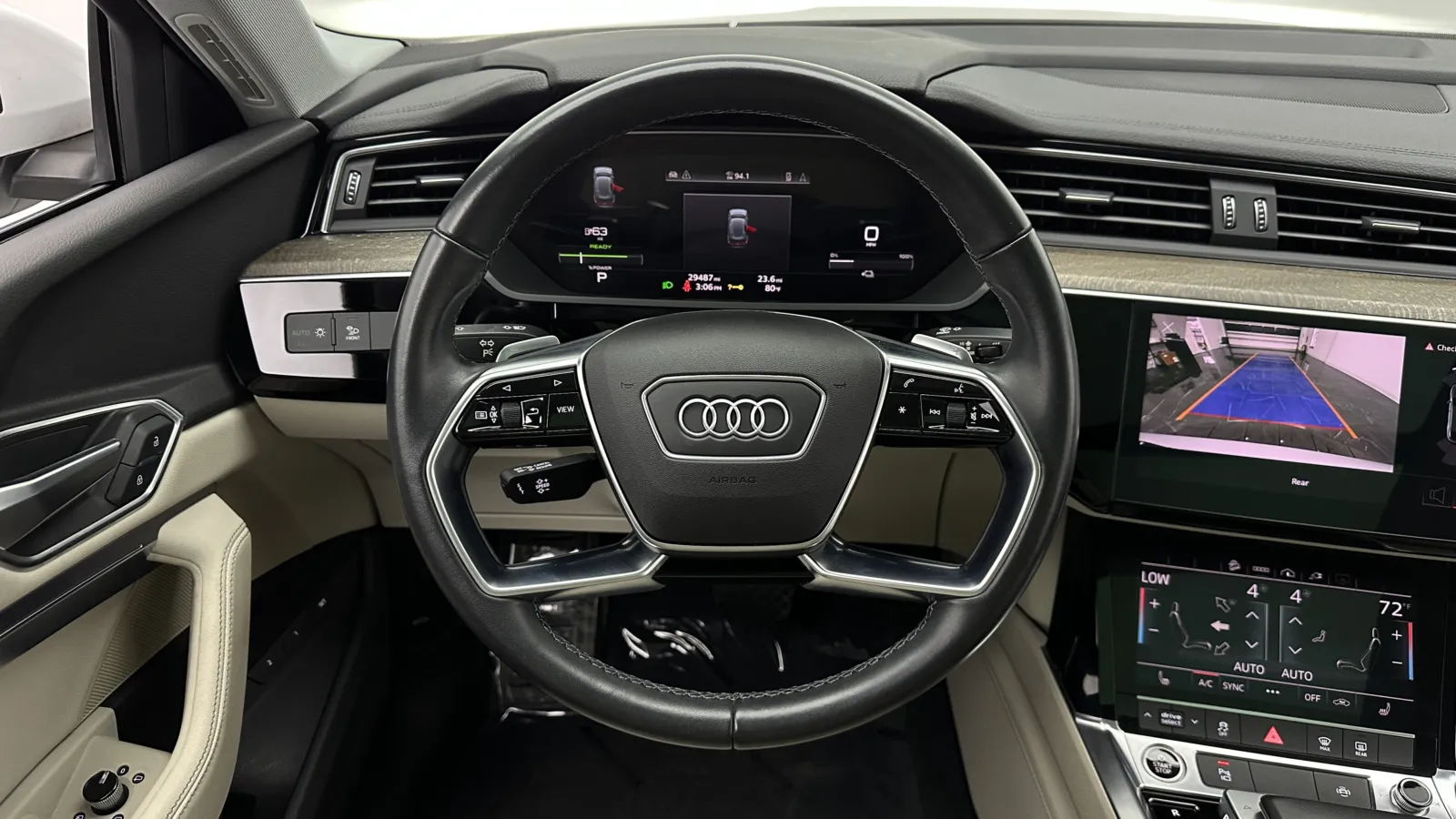 Audi e-tron Sportback photo 39
