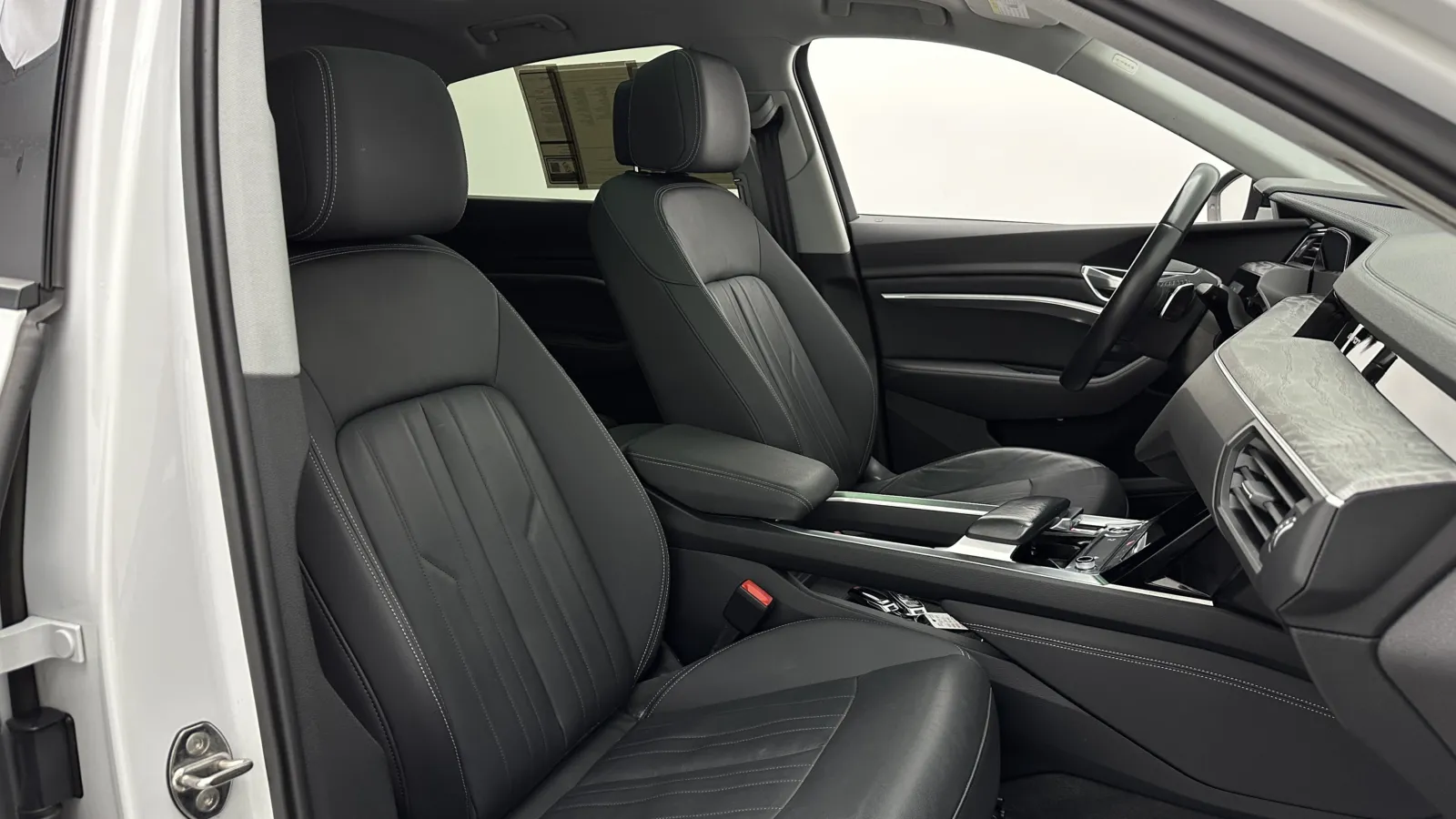 Audi e-tron Sportback photo 41