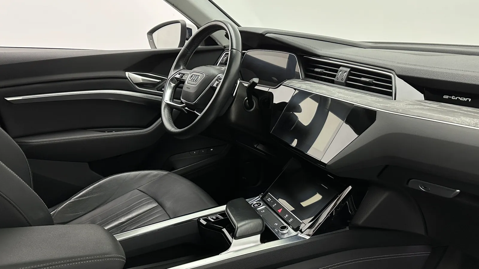 Audi e-tron Sportback photo 38