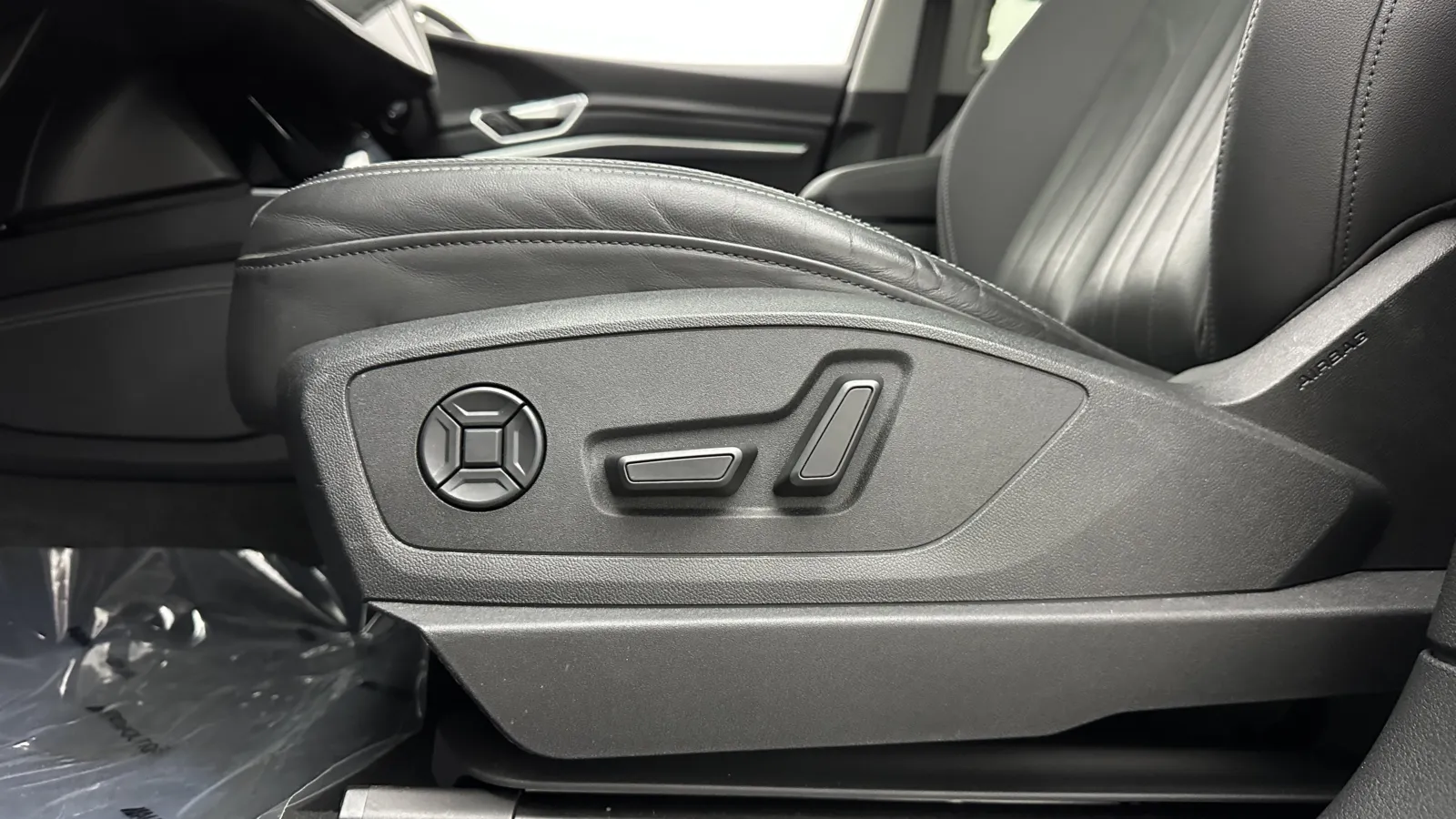 Audi e-tron Sportback photo 16