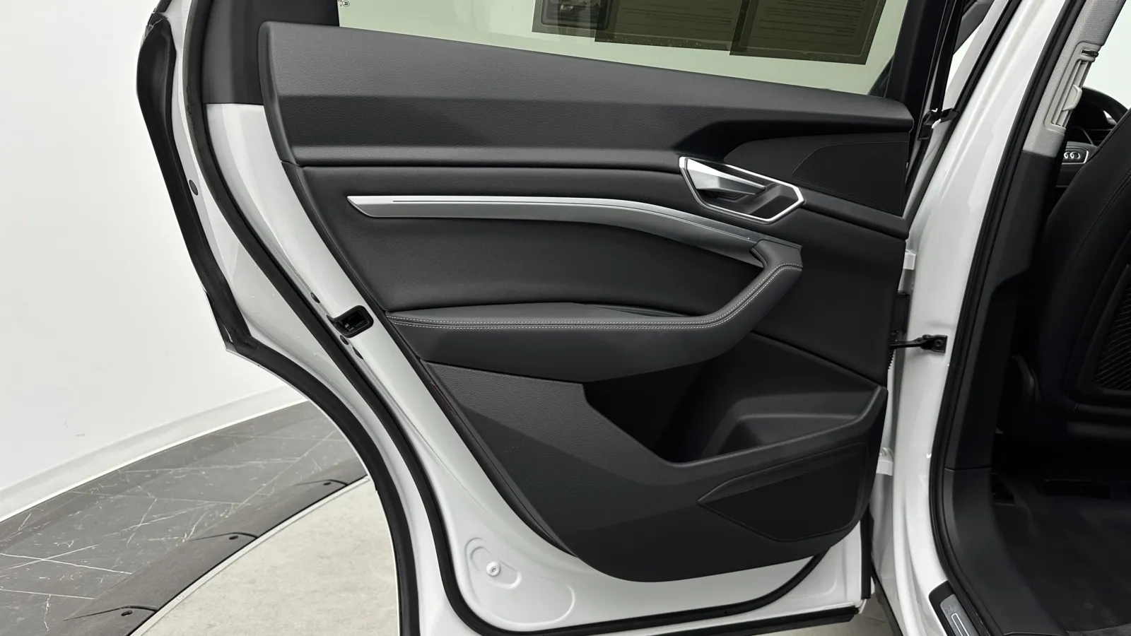 Audi e-tron Sportback photo 27