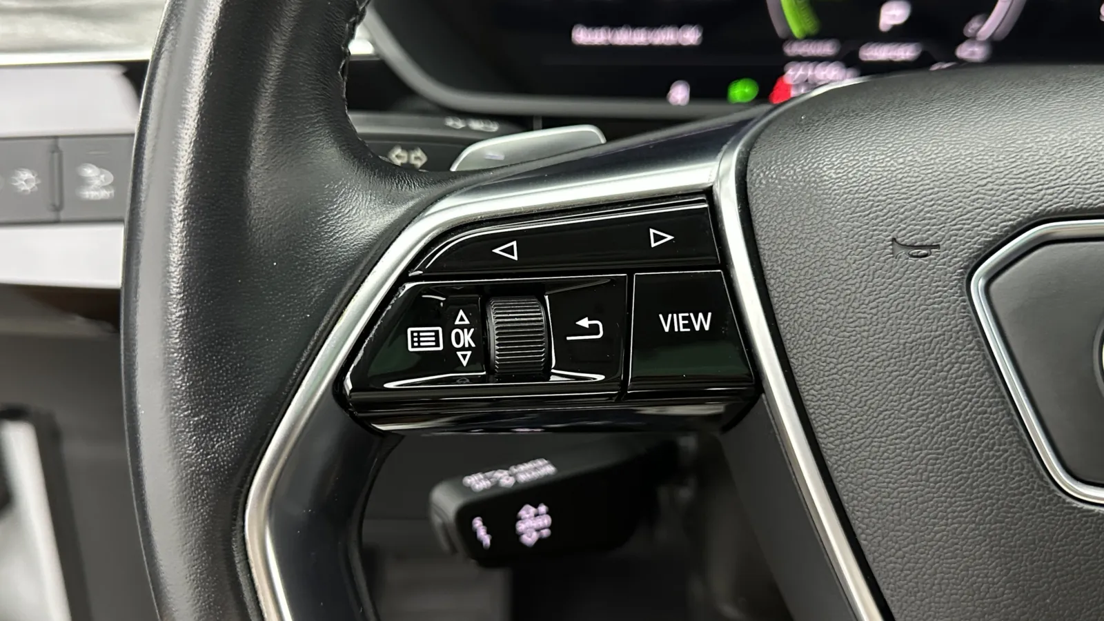 Audi e-tron Sportback photo 24