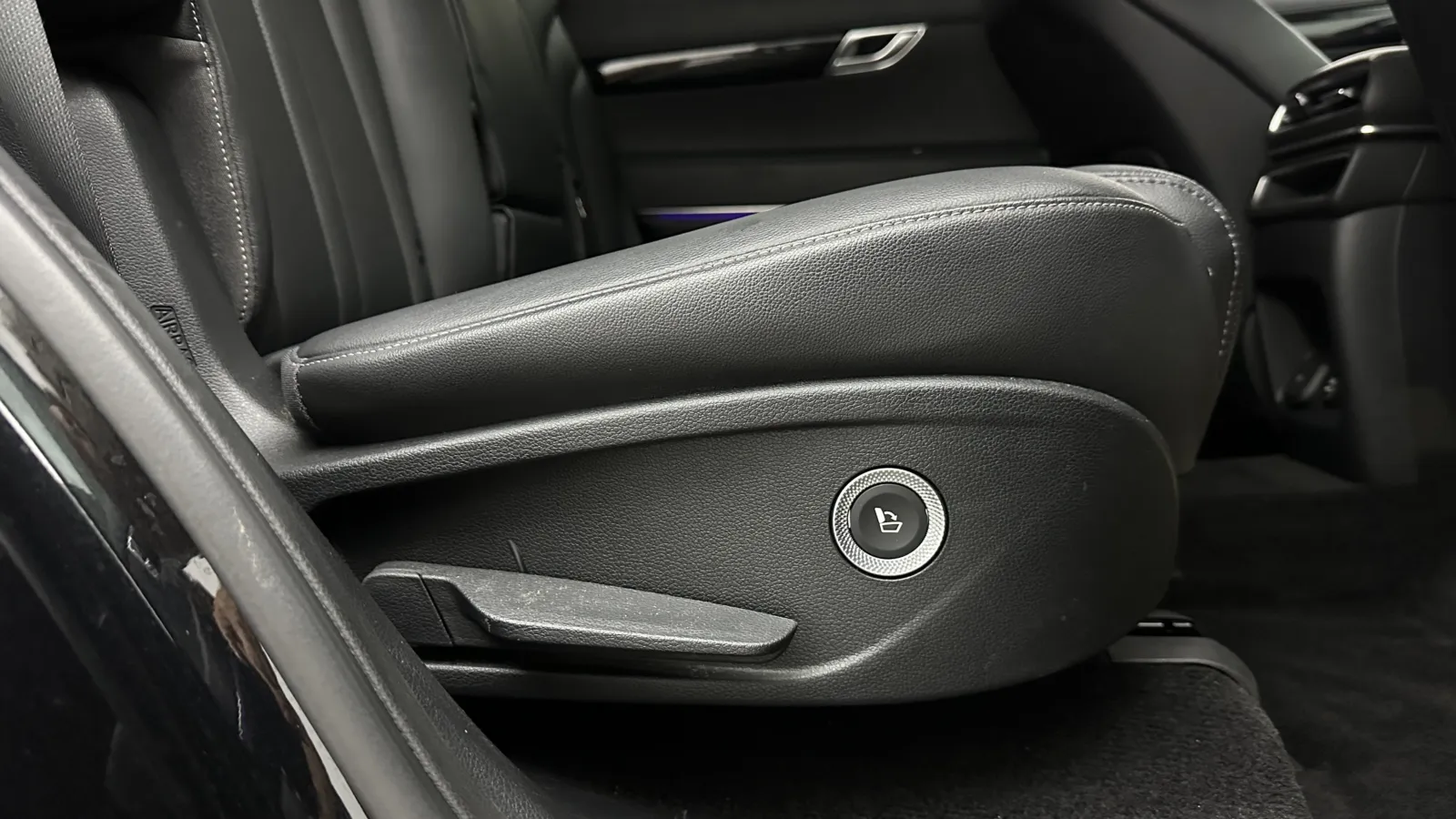 Genesis GV80 photo 34