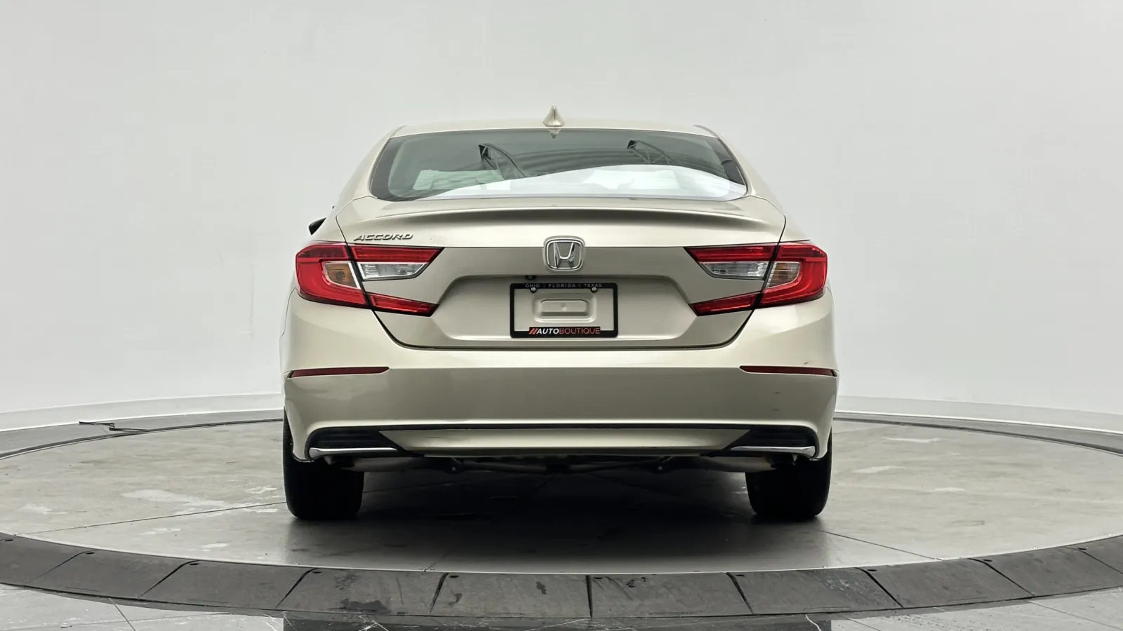 Honda Accord photo 6