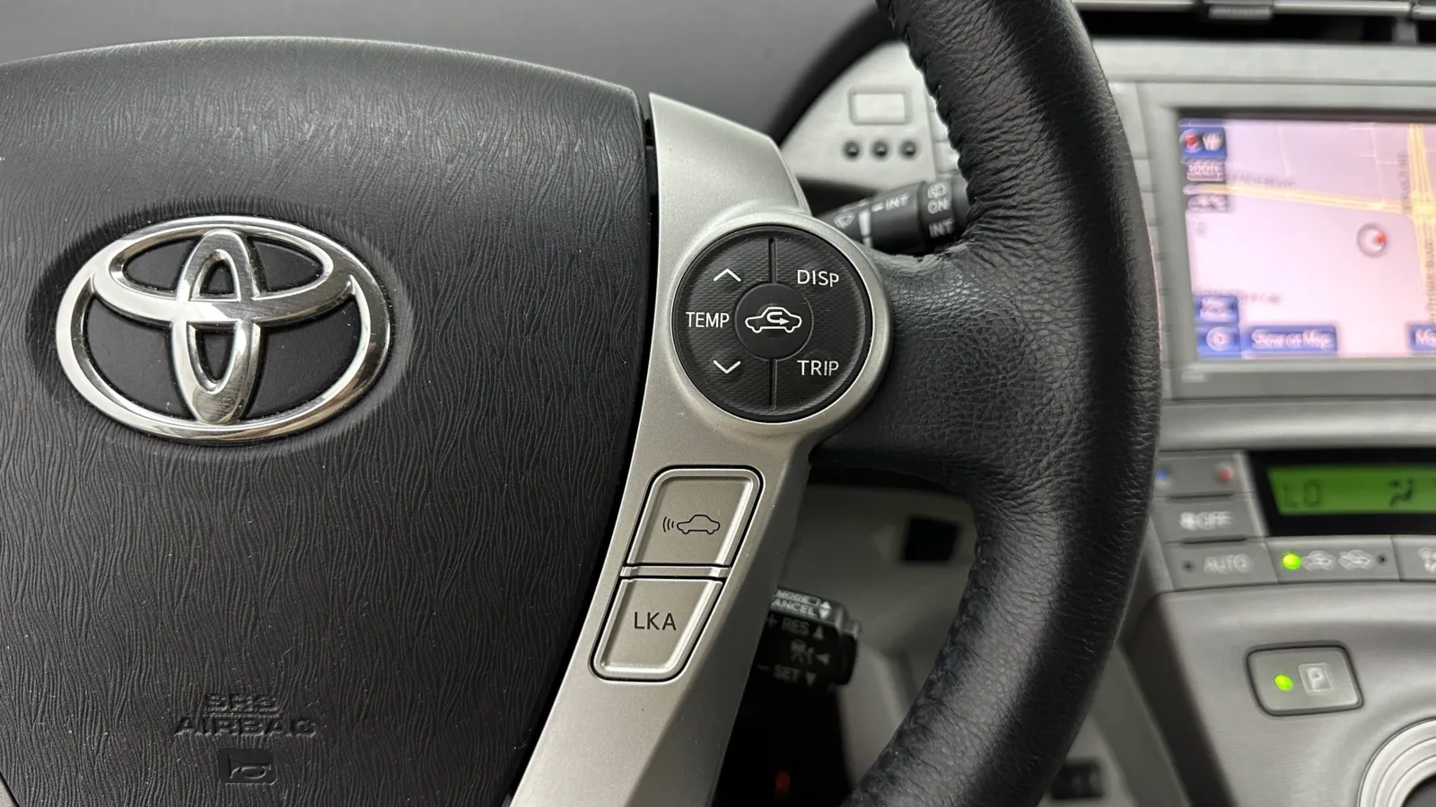 Toyota Prius photo 19