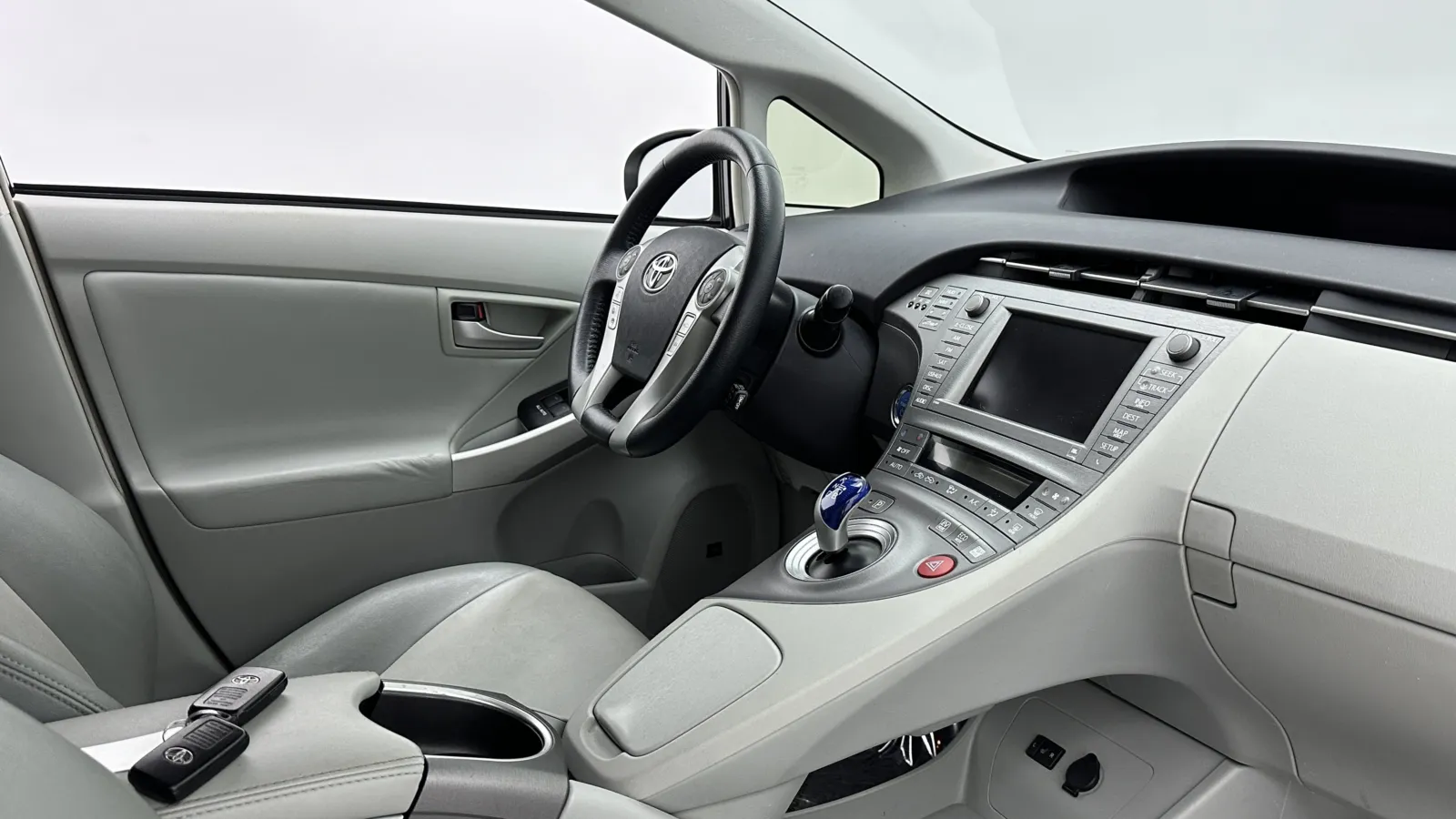 Toyota Prius photo 32