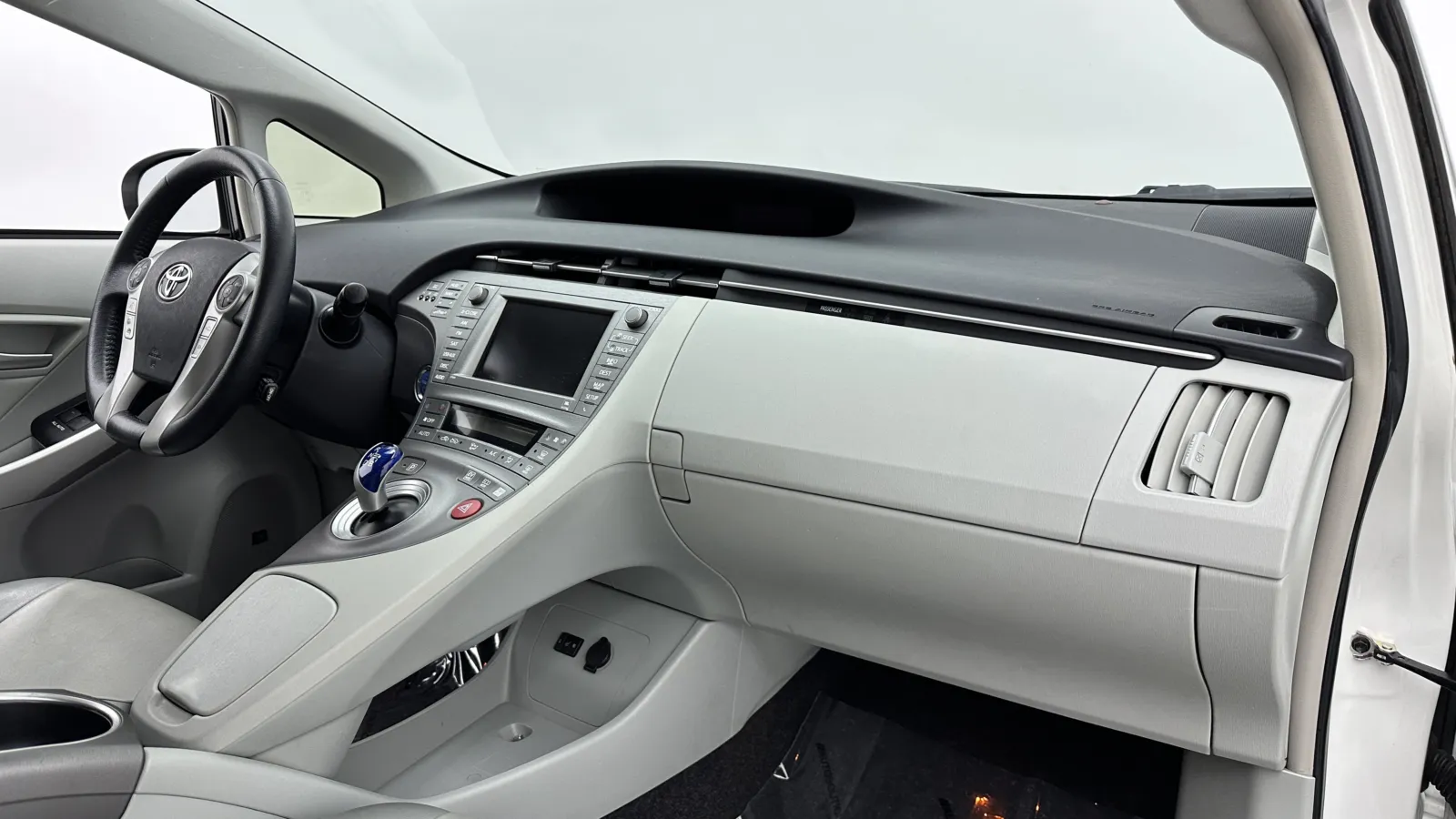 Toyota Prius photo 34