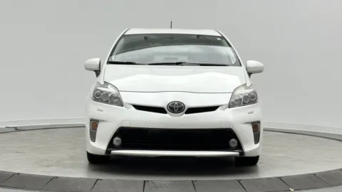 Photos of 2015 Toyota Prius Five for sale in Jacksonville, FL at Auto Boutique Florida