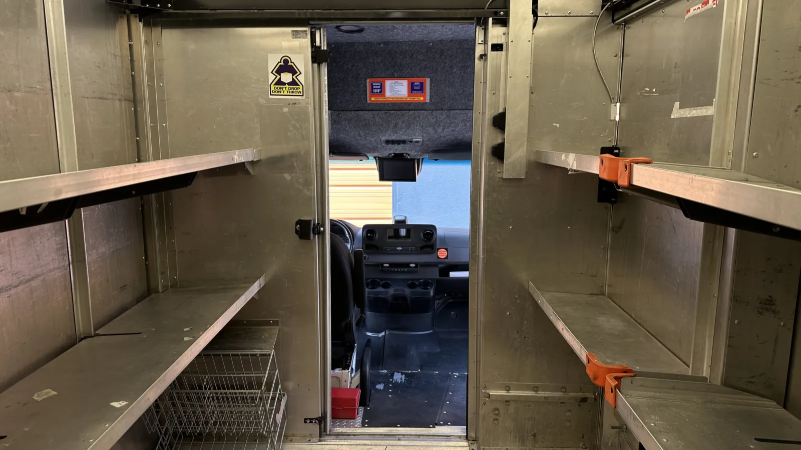 Mercedes-b Sprinter photo 28