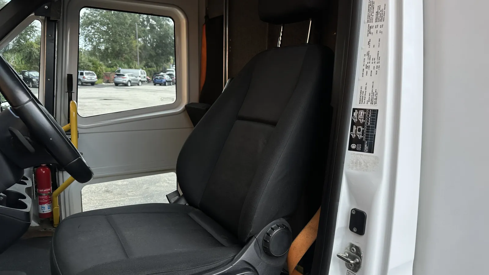 Mercedes-b Sprinter photo 13