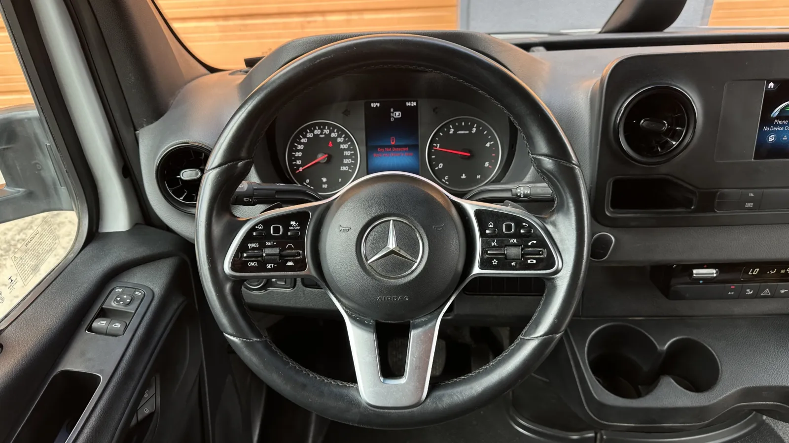 Mercedes-b Sprinter photo 15