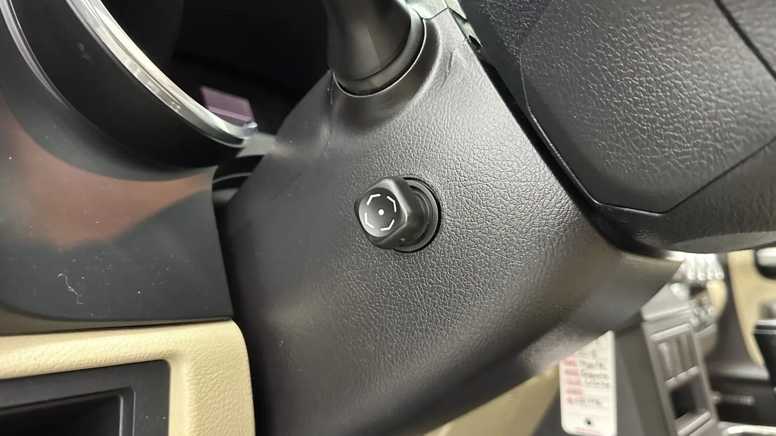 Toyota Sequoia photo 20