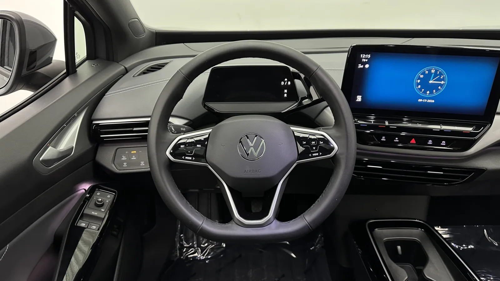 Volkswagen ID.4 photo 30