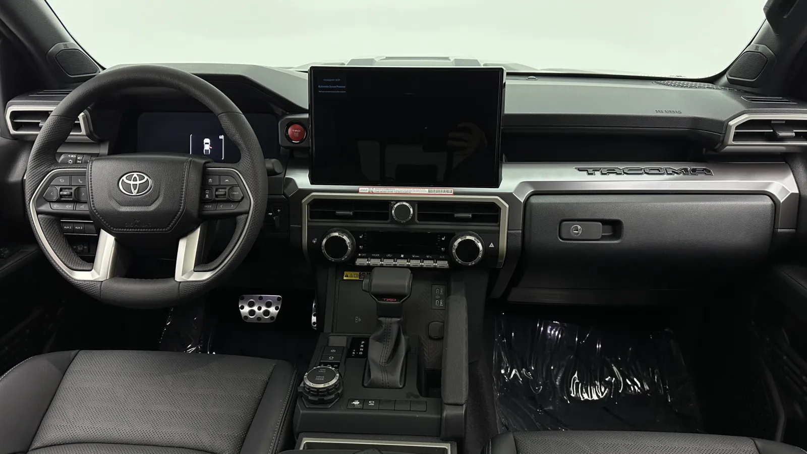 Toyota Tacoma photo 34