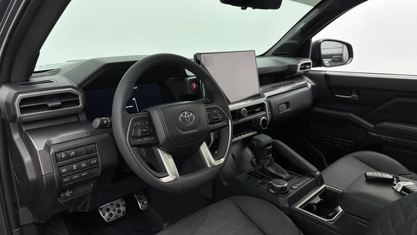 Toyota Tacoma photo 11
