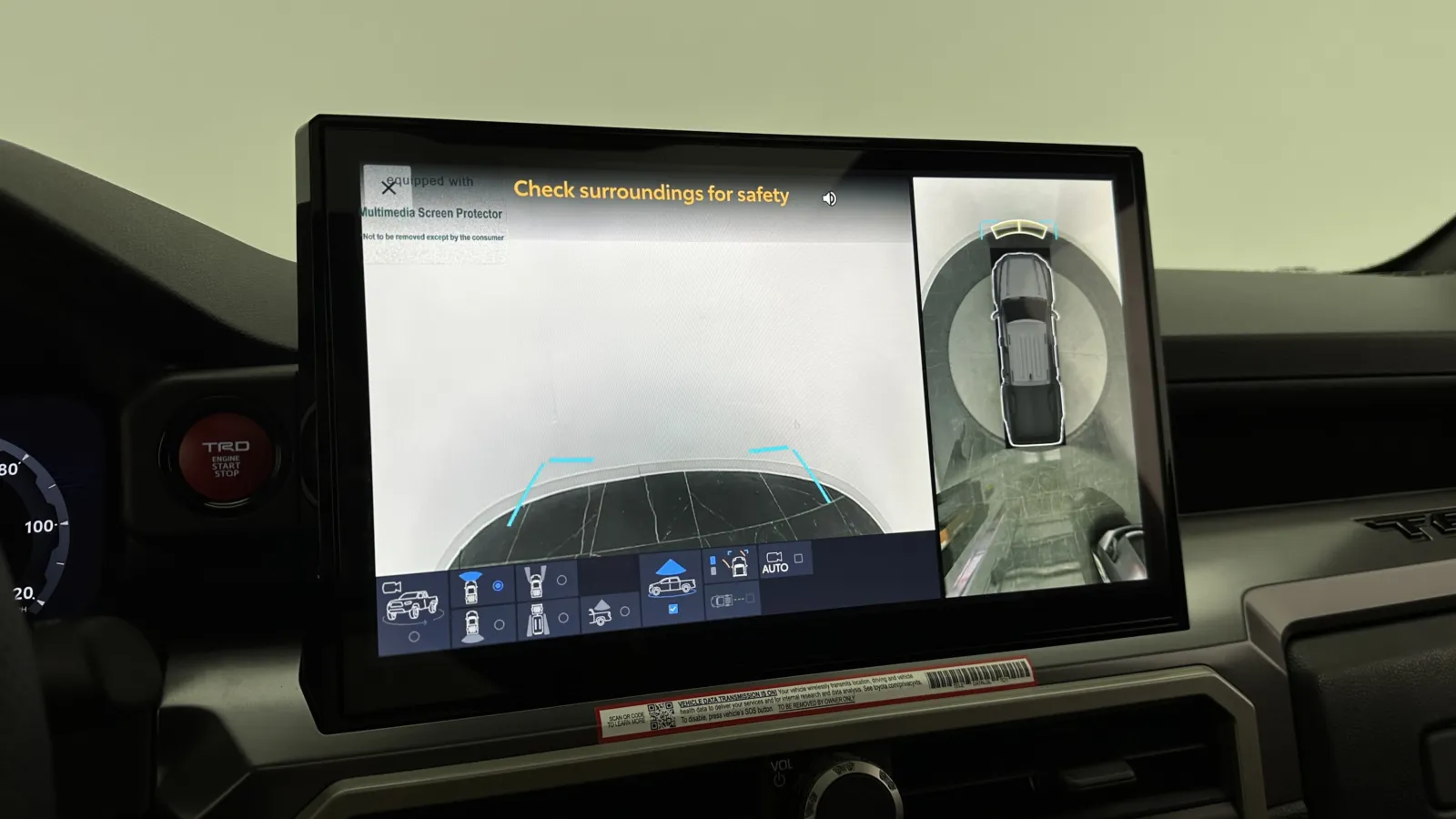 Toyota Tacoma photo 24