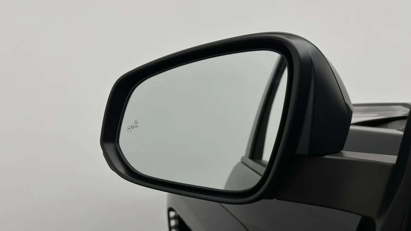 Toyota Tacoma photo 14