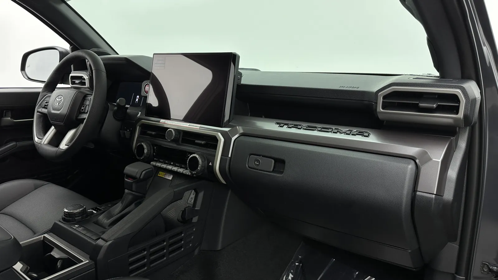 Toyota Tacoma photo 38