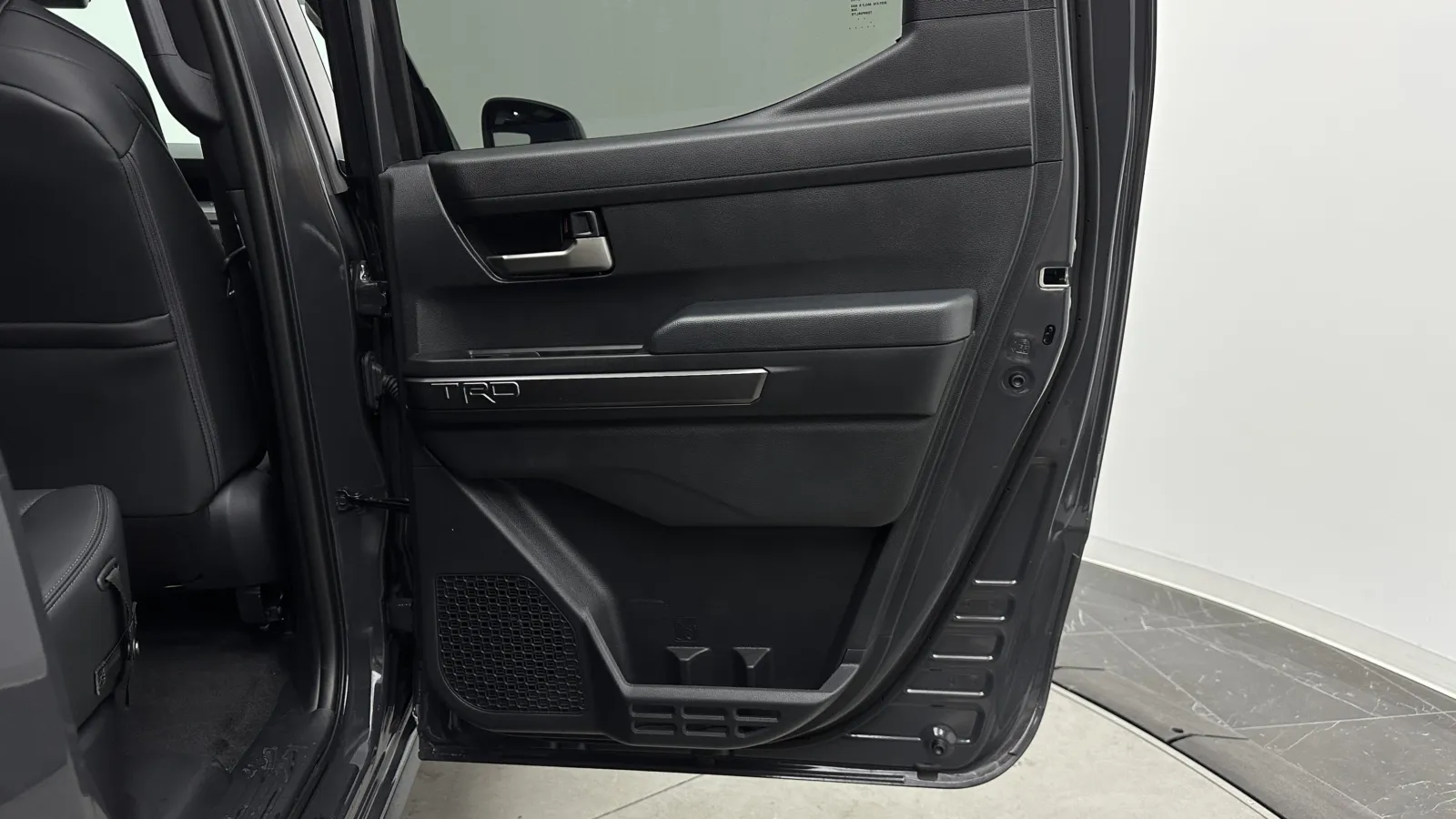 Toyota Tacoma photo 30